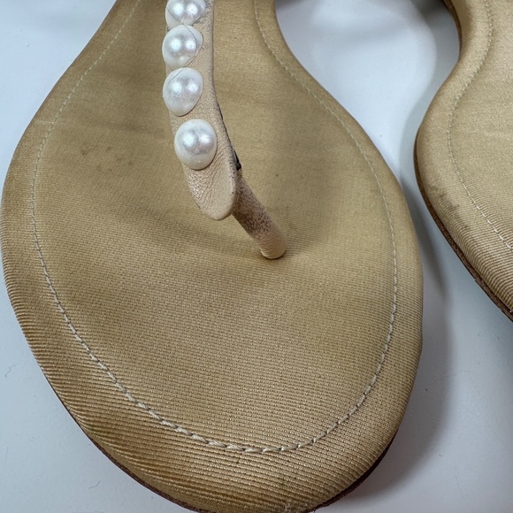 CHANEL Faux Pearl Thong Flat Beige Sandal Women's Size 39 1/2 With Box - Picture 9 of 16